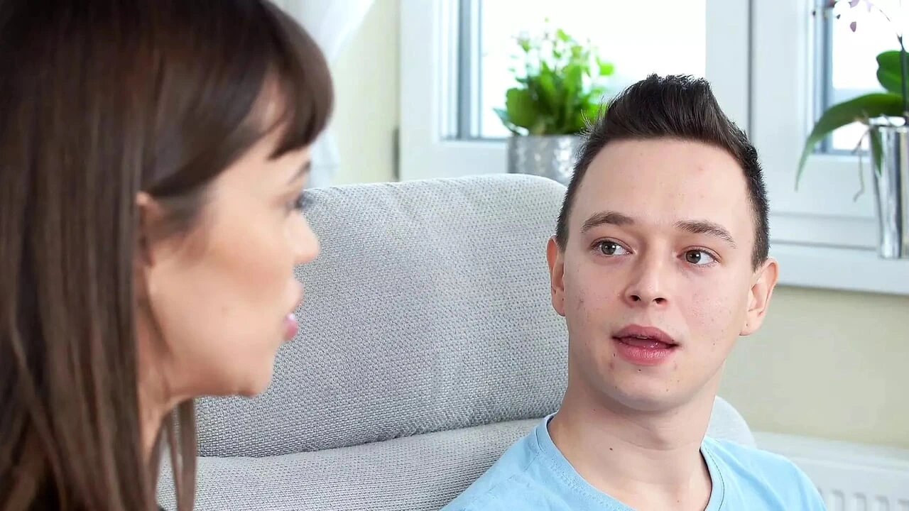 Date With My Step Mom – S15:E9